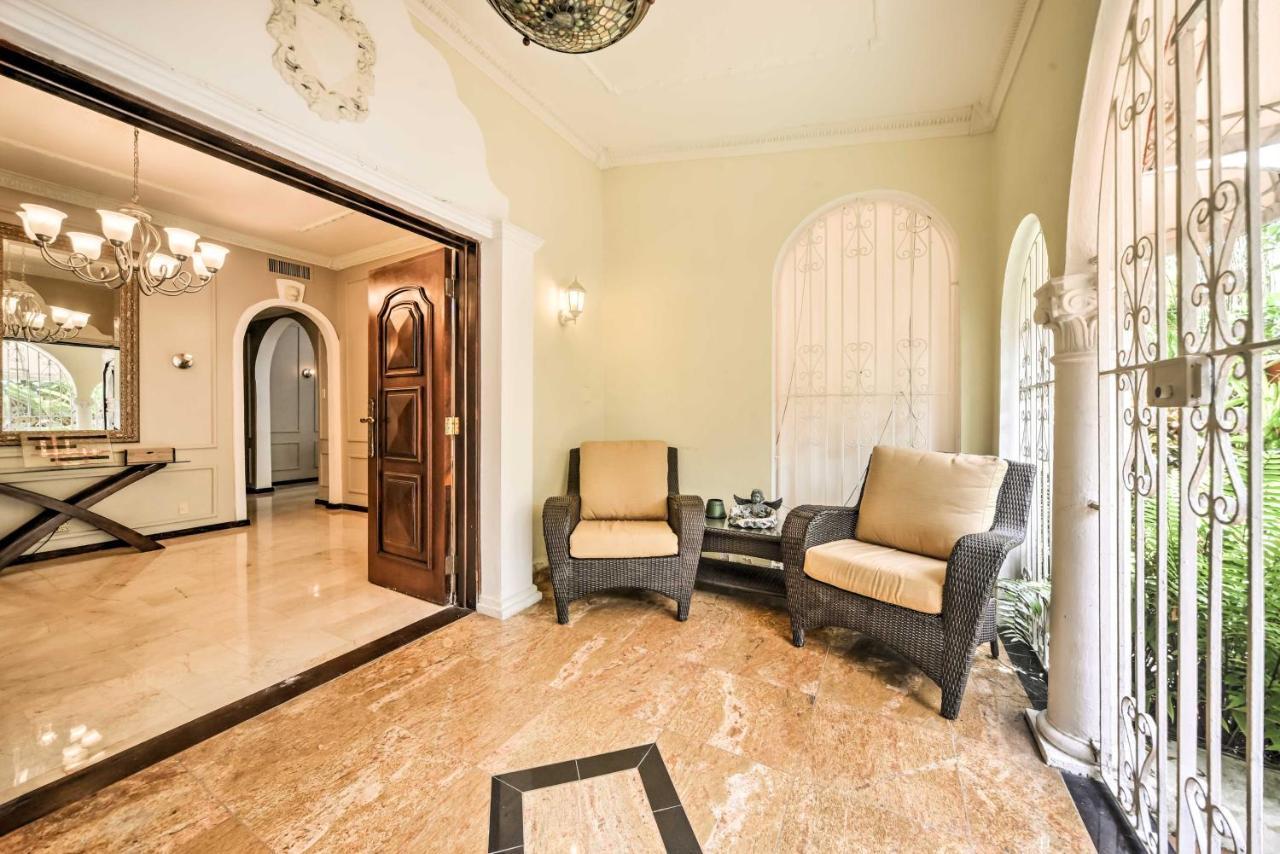 Luxurious San Juan Villa With Pool - Walk To Beach! Zewnętrze zdjęcie